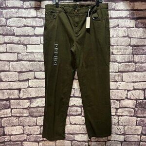 Jones New York NWT Jeans Size 16